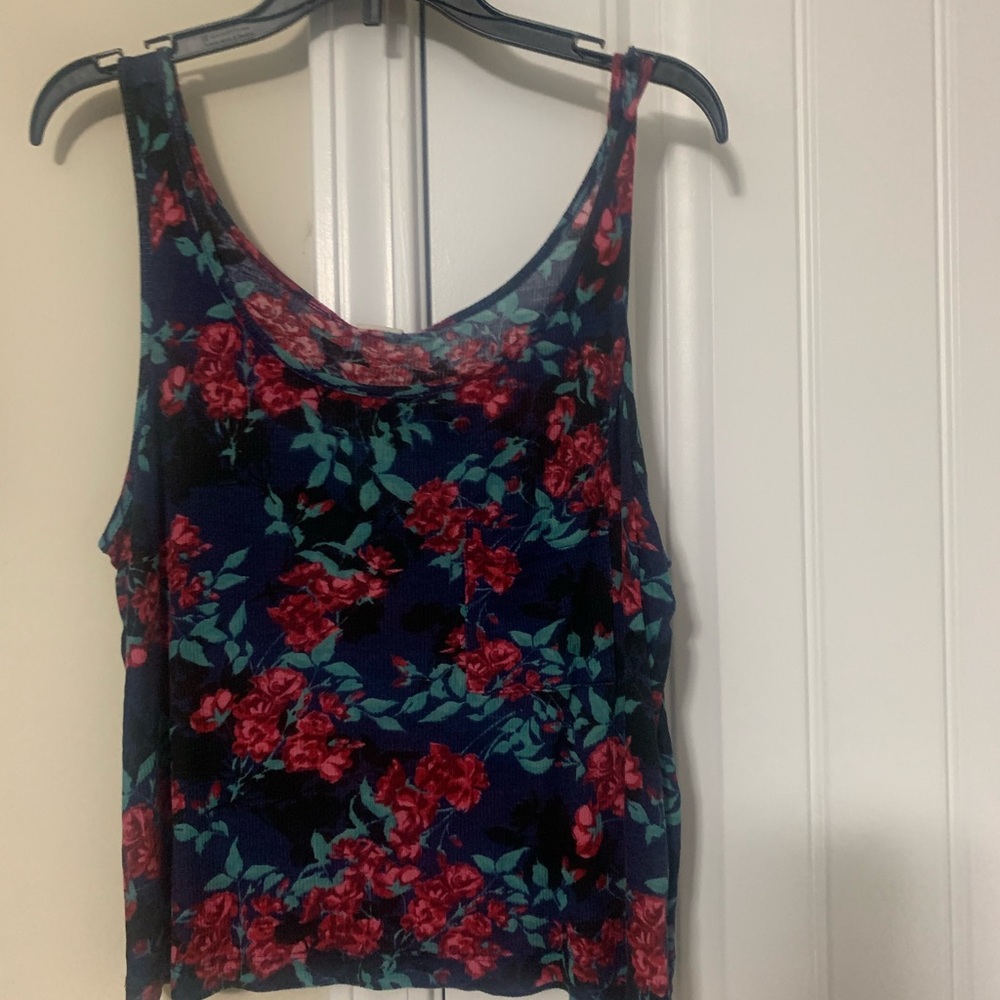 Tank top - Picture 2 of 2